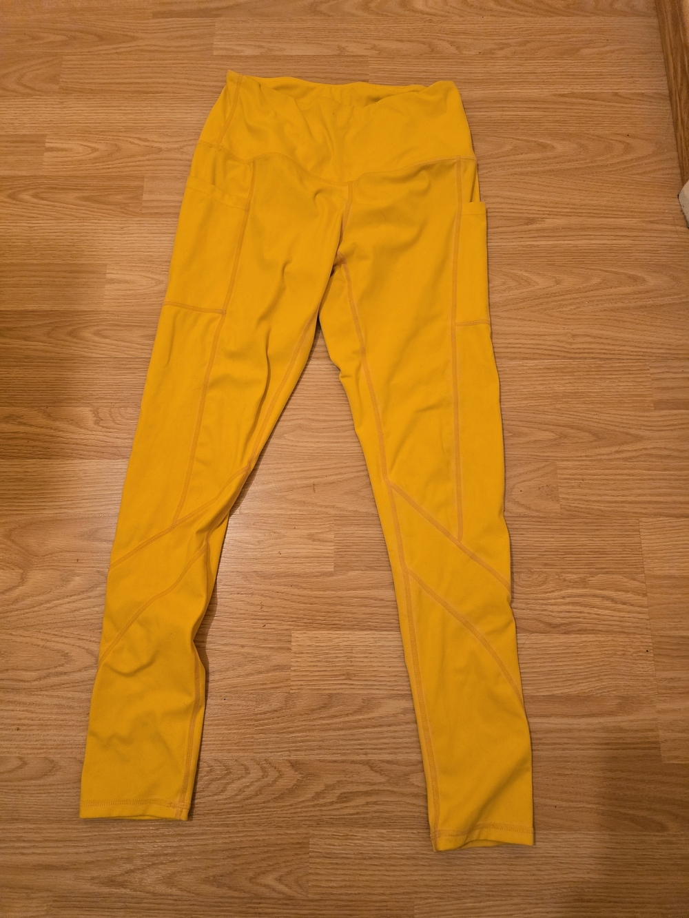 High-Waist Yellow Leggings with Side Pockets